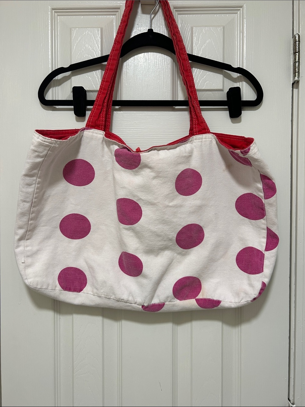 PINK Victoria's Secret Red Graphic Canvas Tote - Picture 4 of 5